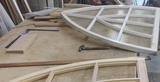 Gothic arch sash replica